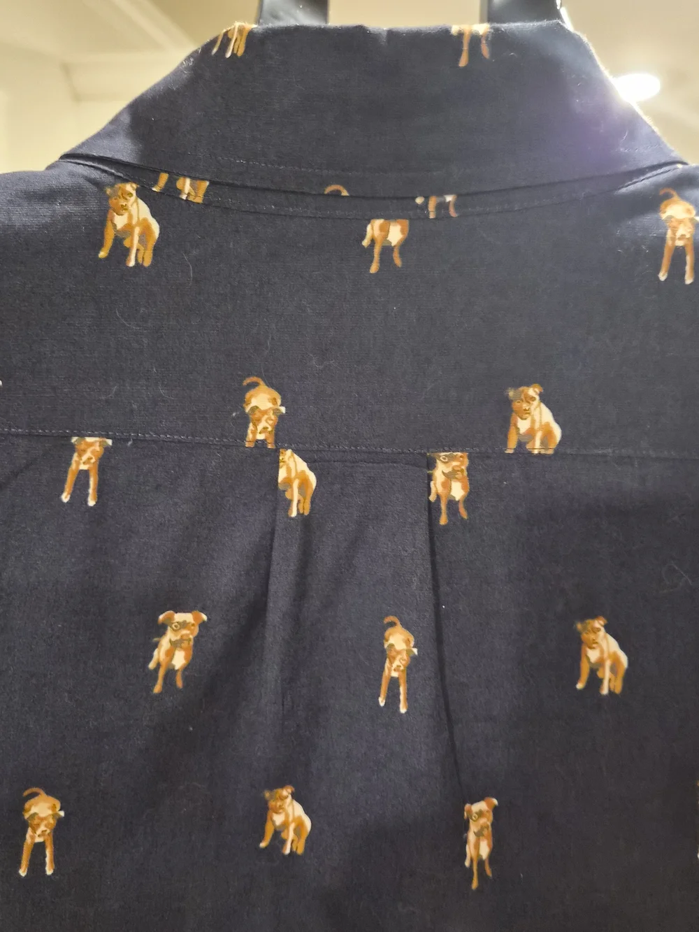 J.Crew Men's XL Secret Wash Classic Fit Navy Blue Novelty Dog Print Stretch
